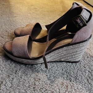 Banana Republic Wedge Sandals - like new and never worn